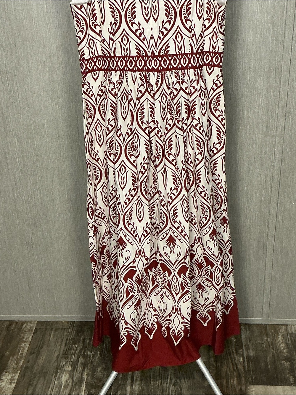 Talbots White and Burgundy Printed Maxi Dress Size 8 - Picture 8 of 12